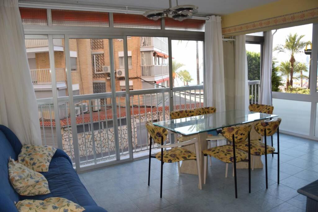 Apartamento En El Paseo Maritimo De Benidorm Exterior photo